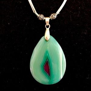 Gorgeous Green and Purple Agate Pendant Necklace